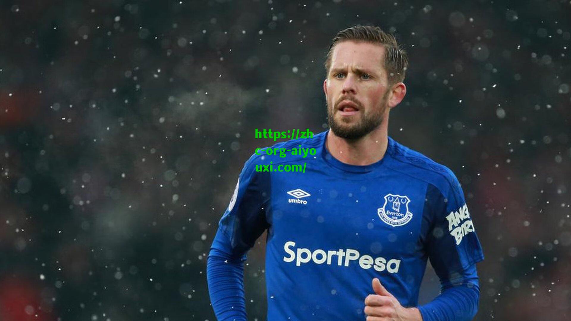 中超劲旅申花热身赛激战5-5平中甲领头羊铜梁龙，路易斯双响引爆进攻盛宴